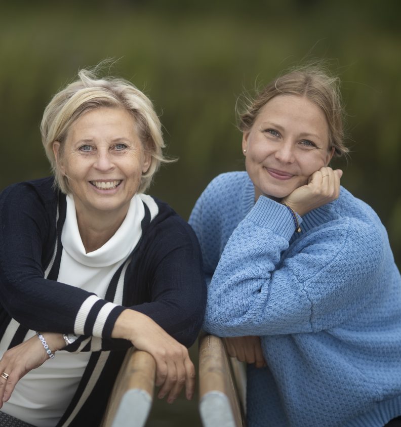Gunilla G Nordlund och Emilia Liesmäki är kommunikatörer och rättighetsutbildare vid Ålands handikappförbund