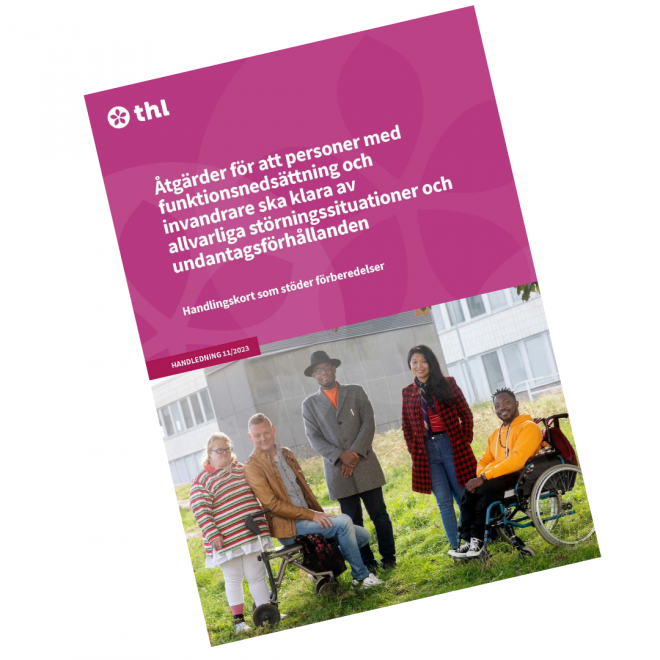 framsida av rapport med foto på flera personer, en i rullstol